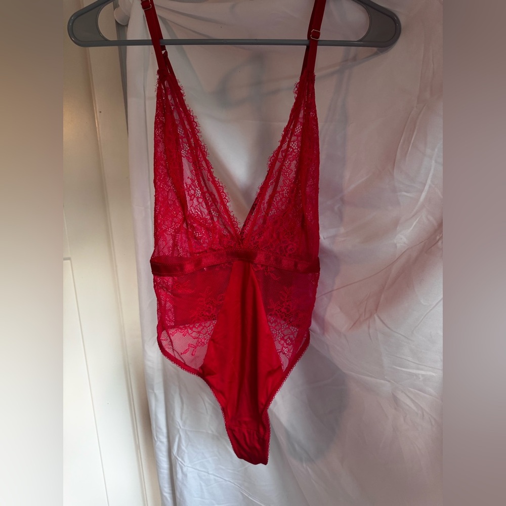 Auden Scarlet Lace Chemise